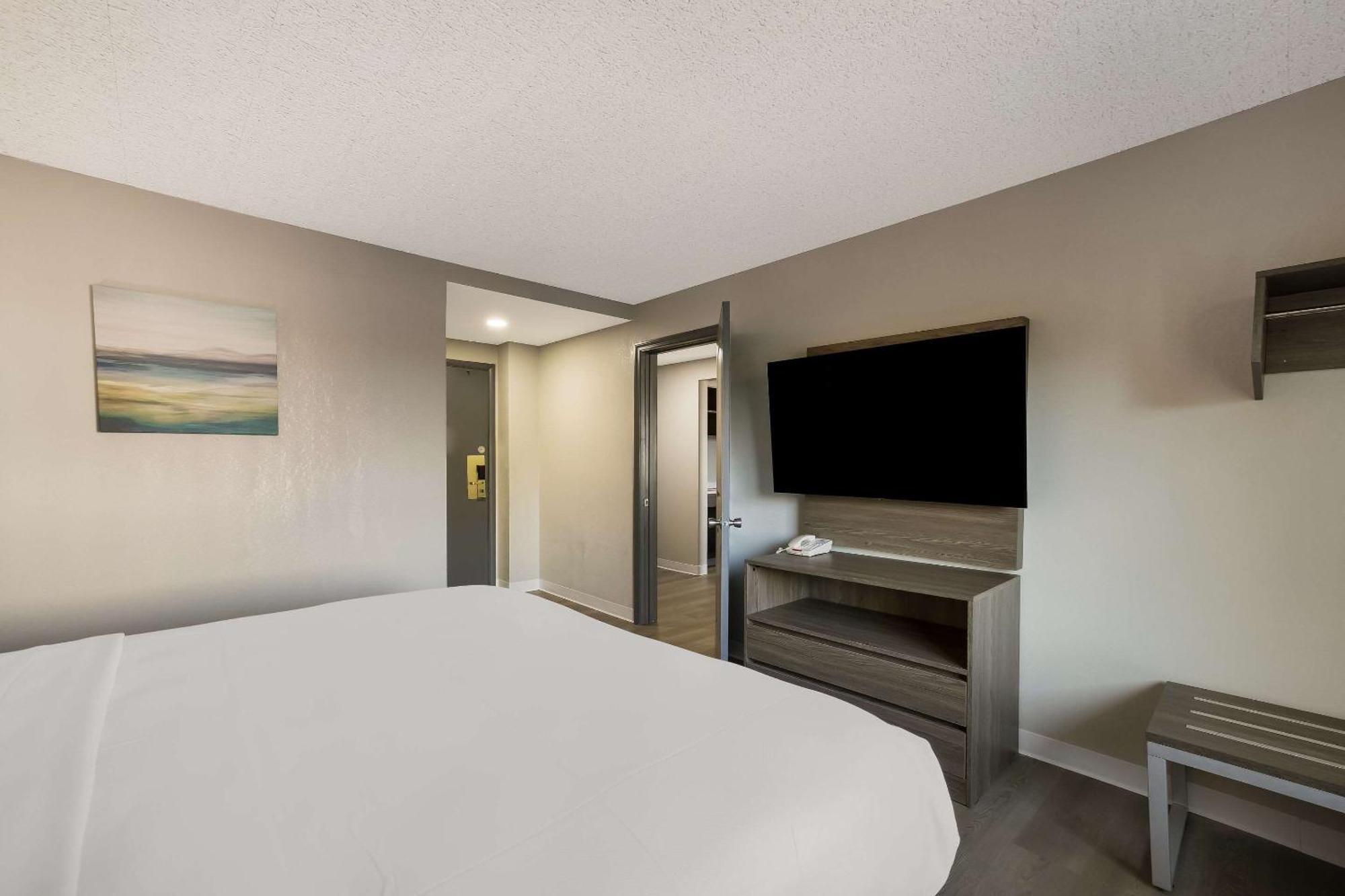 Suburban Studios Milwaukee Airport 外观 照片