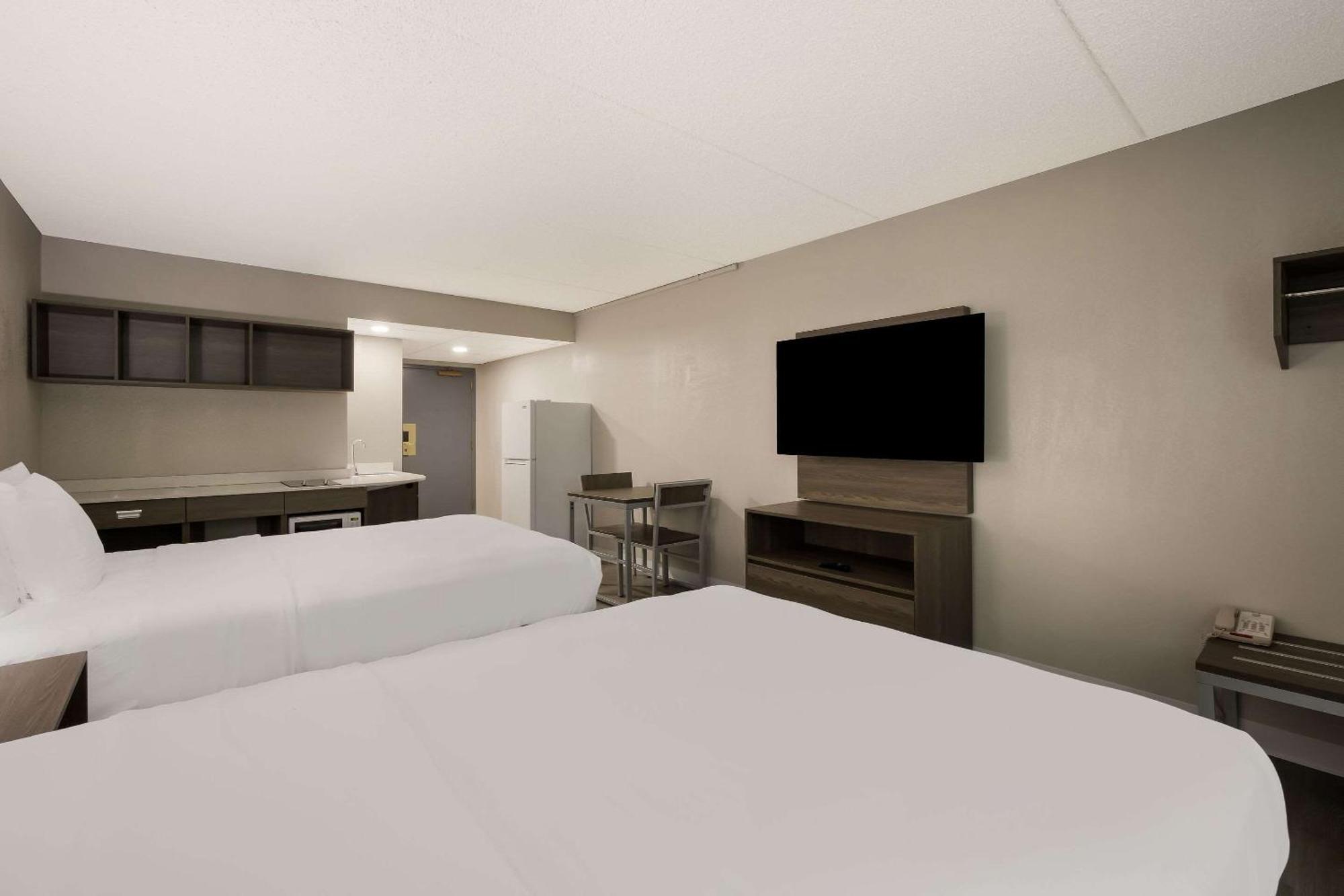 Suburban Studios Milwaukee Airport 外观 照片